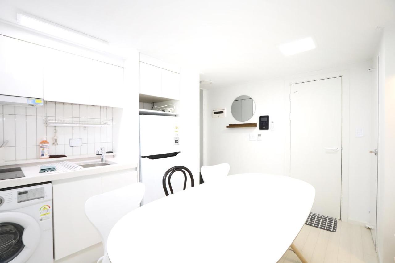 Apartment J Garden Myeongdong Station Seoel Buitenkant foto