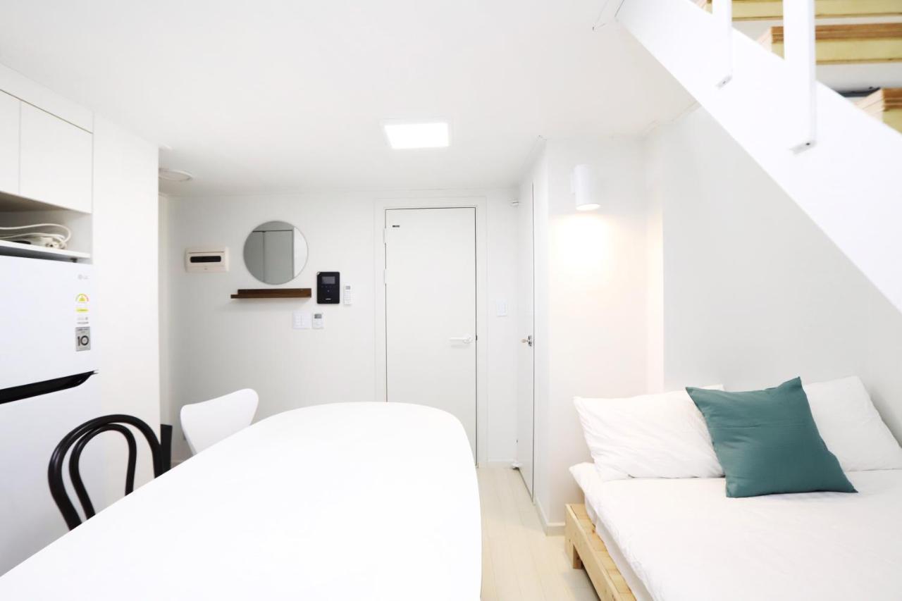 Apartment J Garden Myeongdong Station Seoel Buitenkant foto